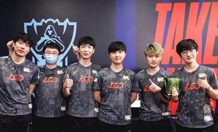 站在伯纳乌 站在伯纳乌