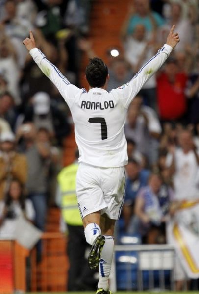 为球场上的 为球场上的